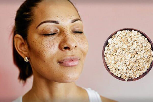 اسکراب و ماسک سبوس سنت ایوز می تواند تقریباً همه مشکلات پوستی رایج را به راحتی بر طرف نماید.