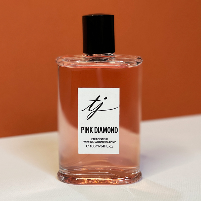 عطر پینک دایموند تی جی رایحه لانکوم لاویه بل