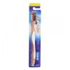 مسواک اکسترا لایت عصاره میخک اورال بی Oral B Criss Cross Gum Care With Clove Extract