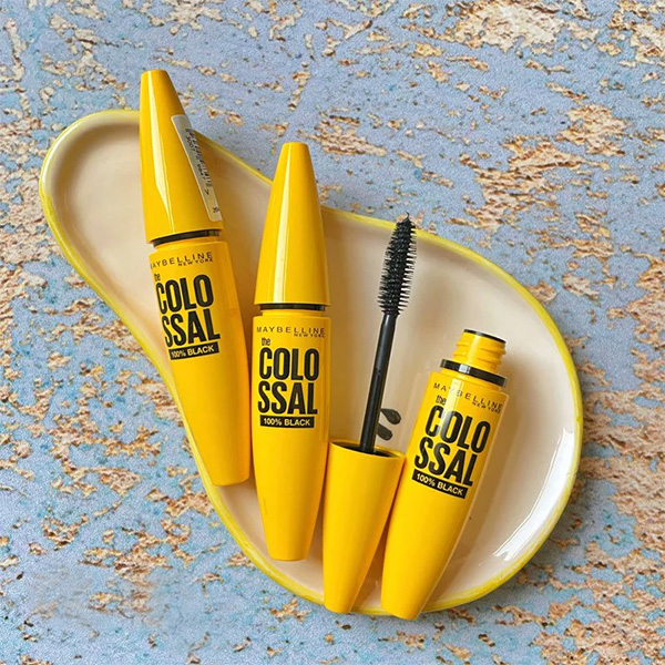 ریمل حجم دهنده زرد میبلین Maybelline Colossal Mascara